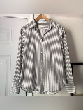 Nili Lotan gray white striped cotton long sleeve button up shirt